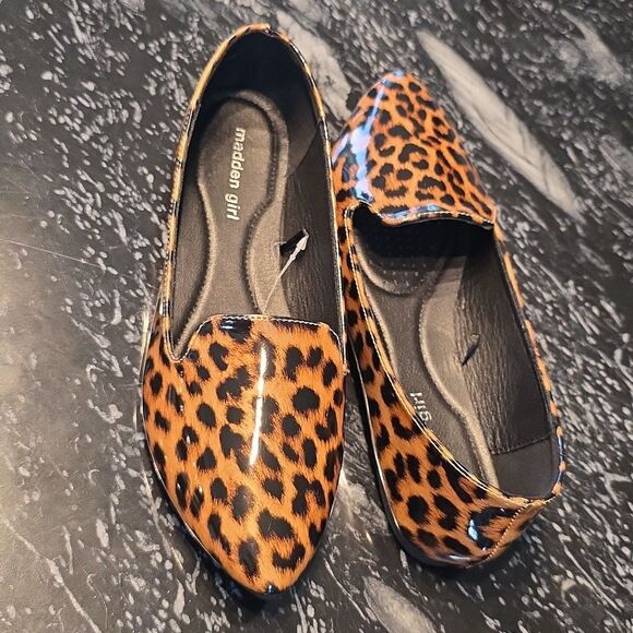 BRAND NEW MADDEN GIRL LEOPARD PRINT SLIP ON WOMEN'S LOAFERS - Picture 9 of 16